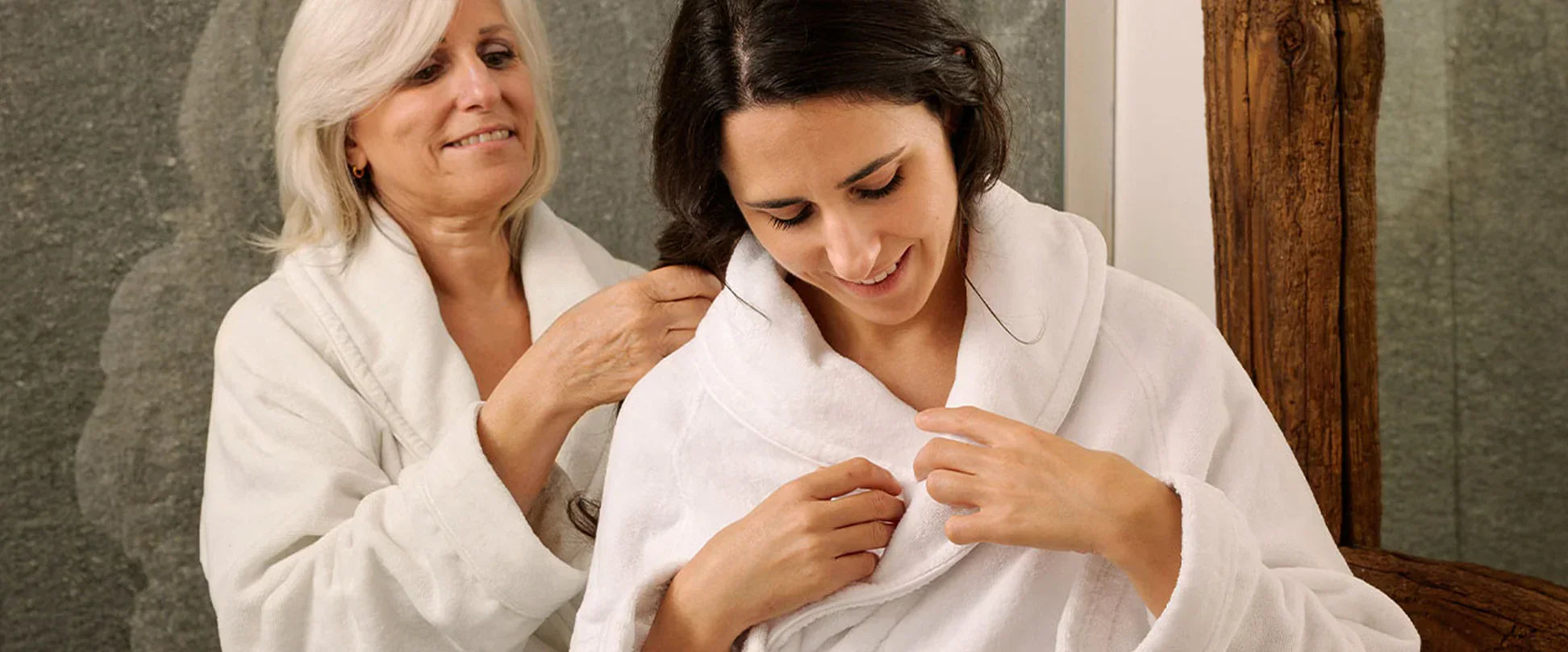 Ideen für Geburtstagsgeschenke für Mama zum 70.: Eleganz und Komfort für sie