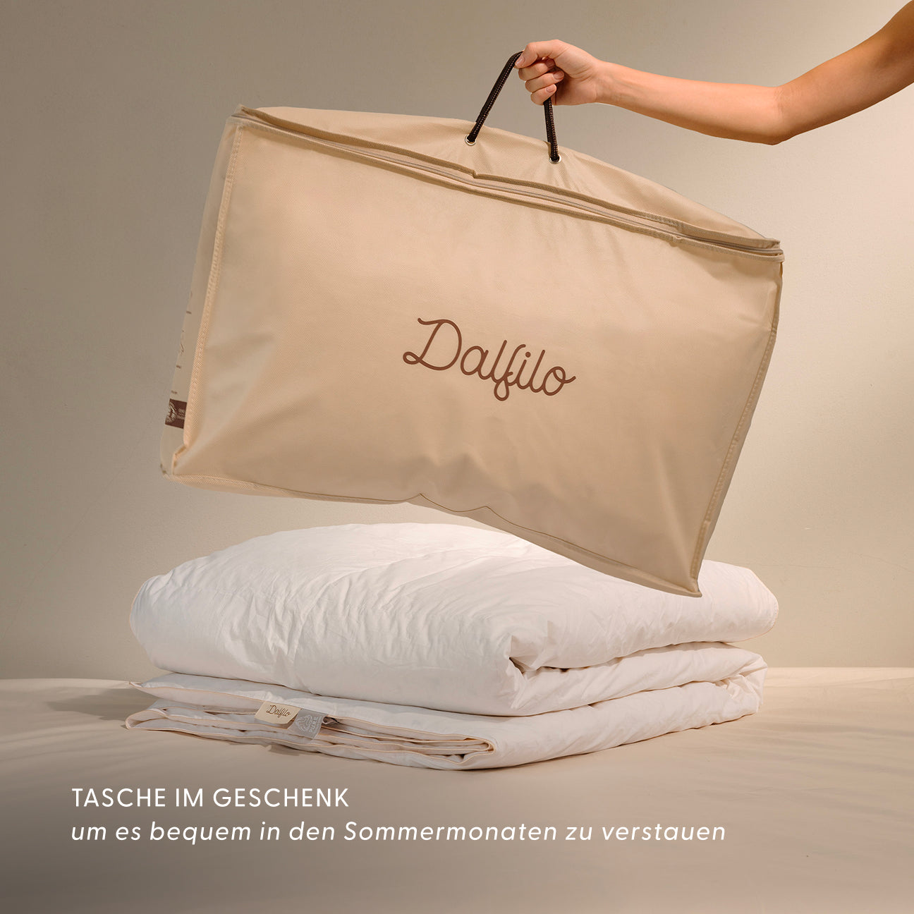 Recycelte Daunendecke
- 135x200 cm- Weiß- Recycelte Daunen - Dalfilo